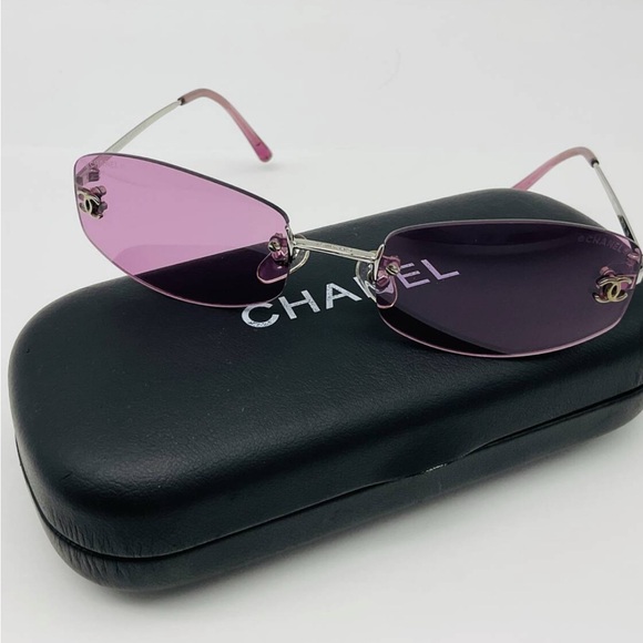 CHANEL シャネル 4002 サングラス CHANEL サングラス: スクエア シェイプ サングラス, メタル、 カーフ